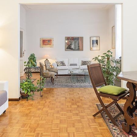 Flower'S Market Apartment - Charme Holidays Roma Eksteriør bilde