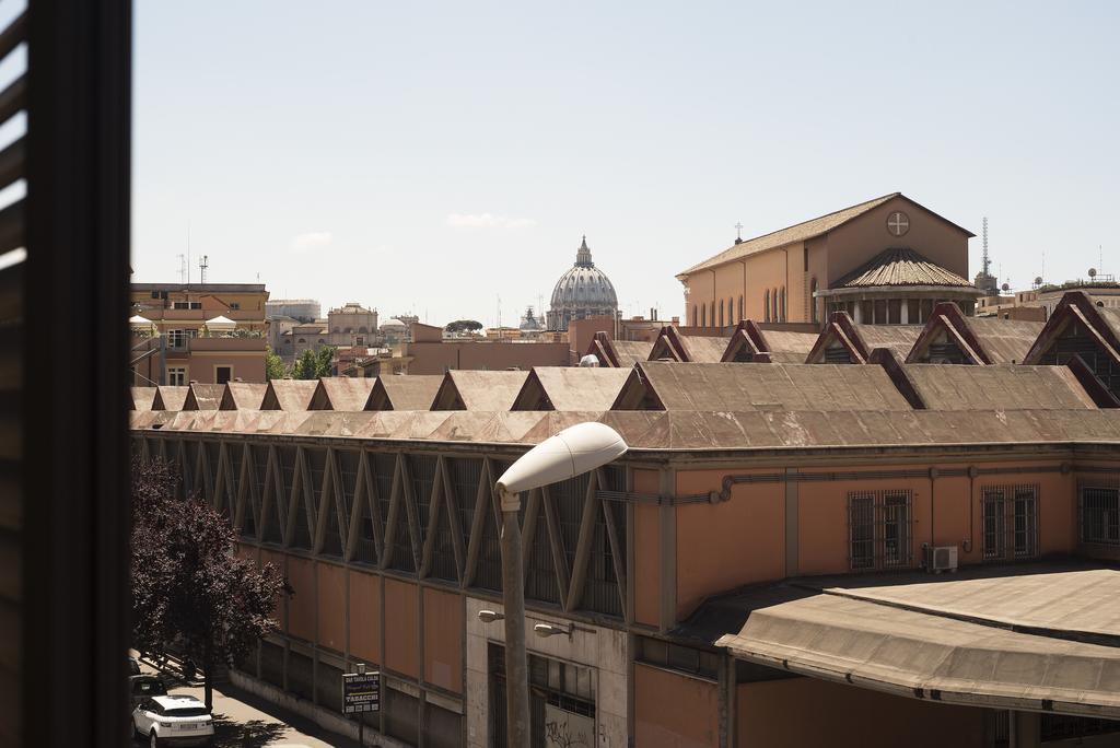 Flower'S Market Apartment - Charme Holidays Roma Eksteriør bilde